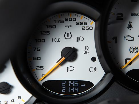 Used 2018 Porsche 911 GT2 RS image 35