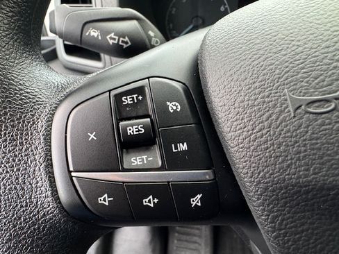 Used 2024 Ford Transit 250 image 10