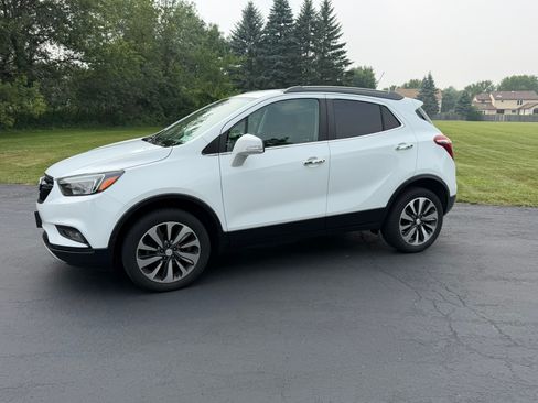 Used 2018 Buick Encore AWD Preferred image 4