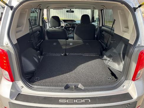 Used 2014 Scion xB image 6