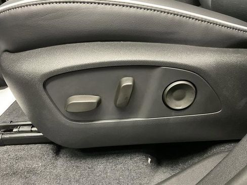 New 2026 Buick Enclave Sport Touring image 17