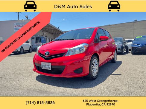Used 2013 Toyota Yaris 4-Door Hatchback FWD image 1