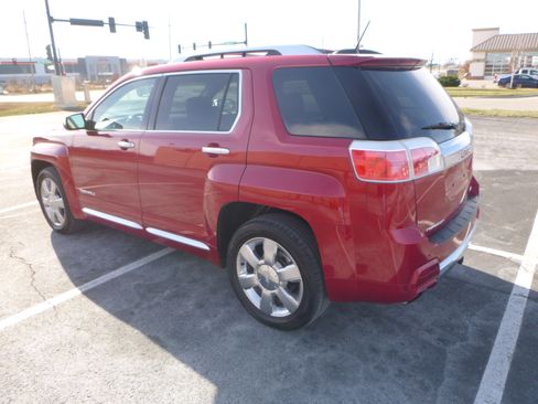 Used 2015 GMC Terrain Denali image 8
