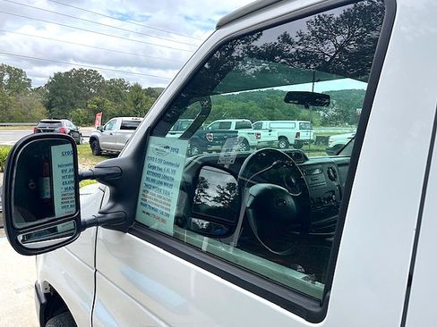 Used 2012 Ford E-150 and Econoline 150 XL image 15