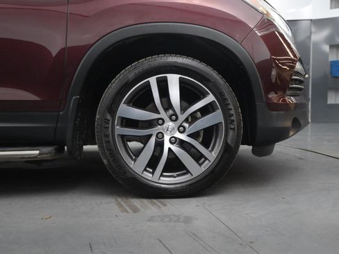 Used 2016 Honda Pilot Touring image 20