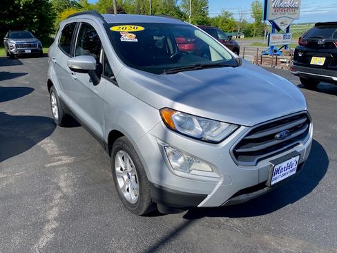 Used 2020 Ford EcoSport SE image 3
