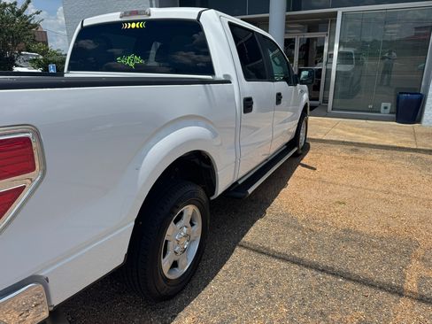 Used 2010 Ford F150 2WD SuperCrew image 4