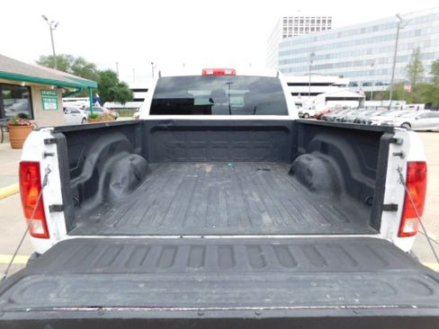 Used 2019 RAM 1500 Classic Tradesman RWD image 7