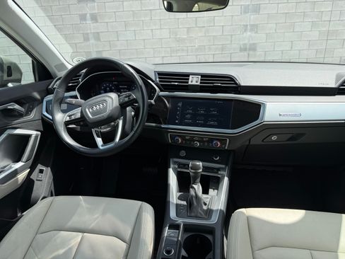 Used 2020 Audi Q3 quattro 2.0T Premium w/ S Line AWD/4WD image 26