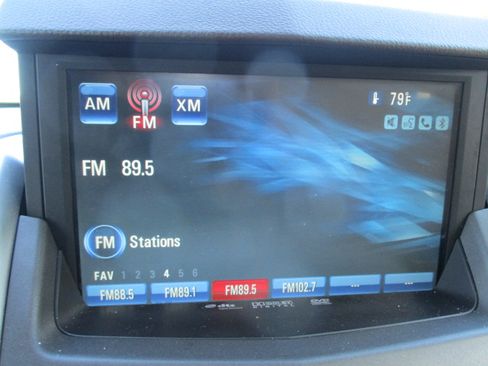 Used 2012 Cadillac SRX Luxury image 47