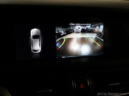 Used 2019 Alfa Romeo Stelvio AWD image 21