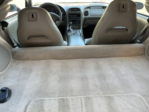 Used 2003 Chevrolet Corvette image 34