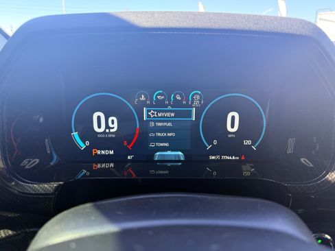 Used 2021 Ford F150 Lariat Limited image 10