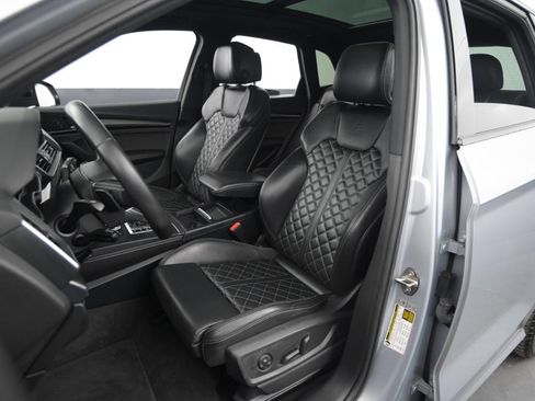 Used 2018 Audi SQ5 Prestige image 38