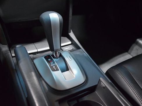 Used 2010 Honda Accord EX-L image 25