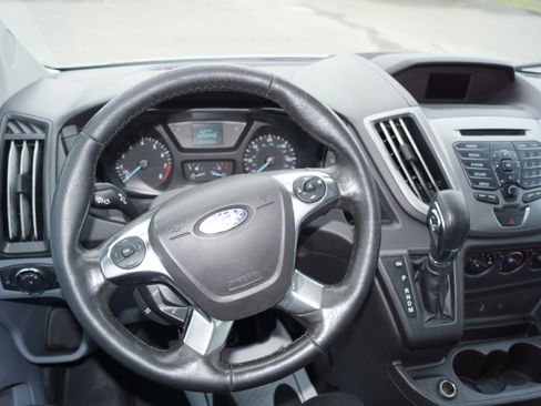 Used 2017 Ford Transit 350 image 15