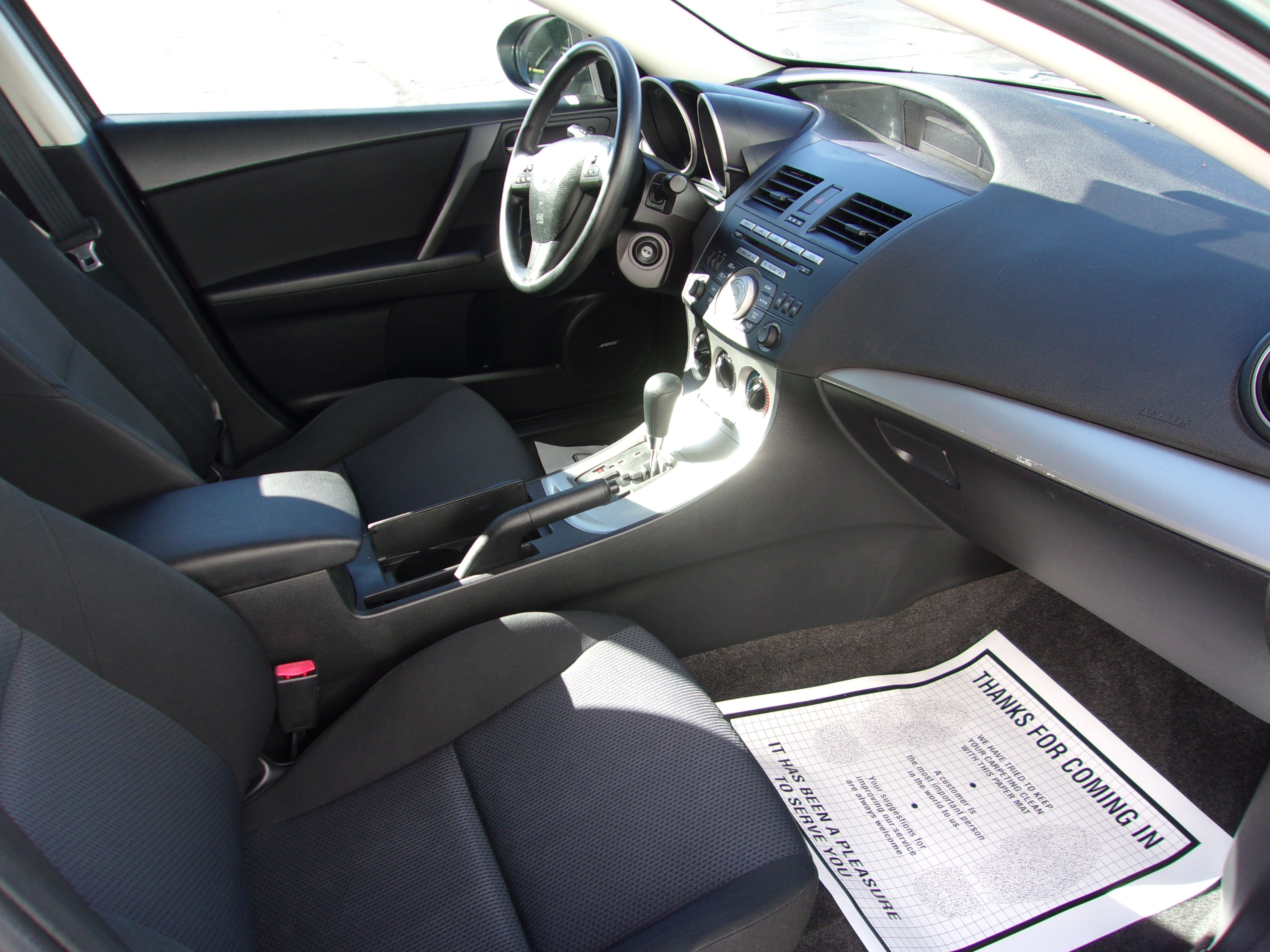 Used 2010 MAZDA MAZDA3 i Sedan FWD image 4