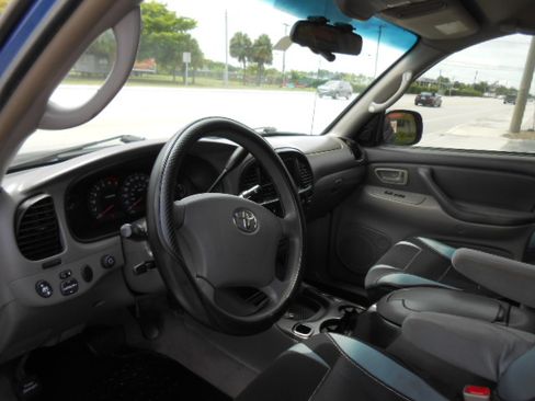 Used 2005 Toyota Tundra 2WD Double Cab SR5 image 13