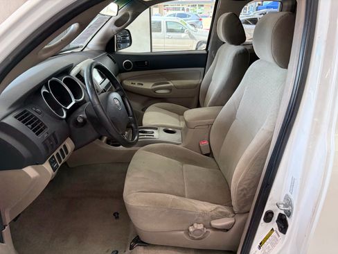 Used 2005 Toyota Tacoma 2WD Access Cab image 9