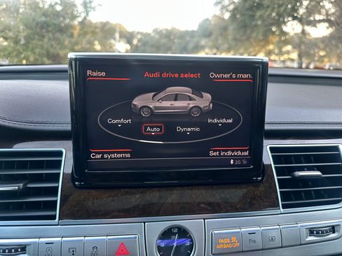 Used 2014 Audi A8 3.0T image 29