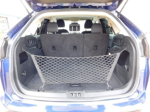 Used 2016 Ford Edge SE image 8