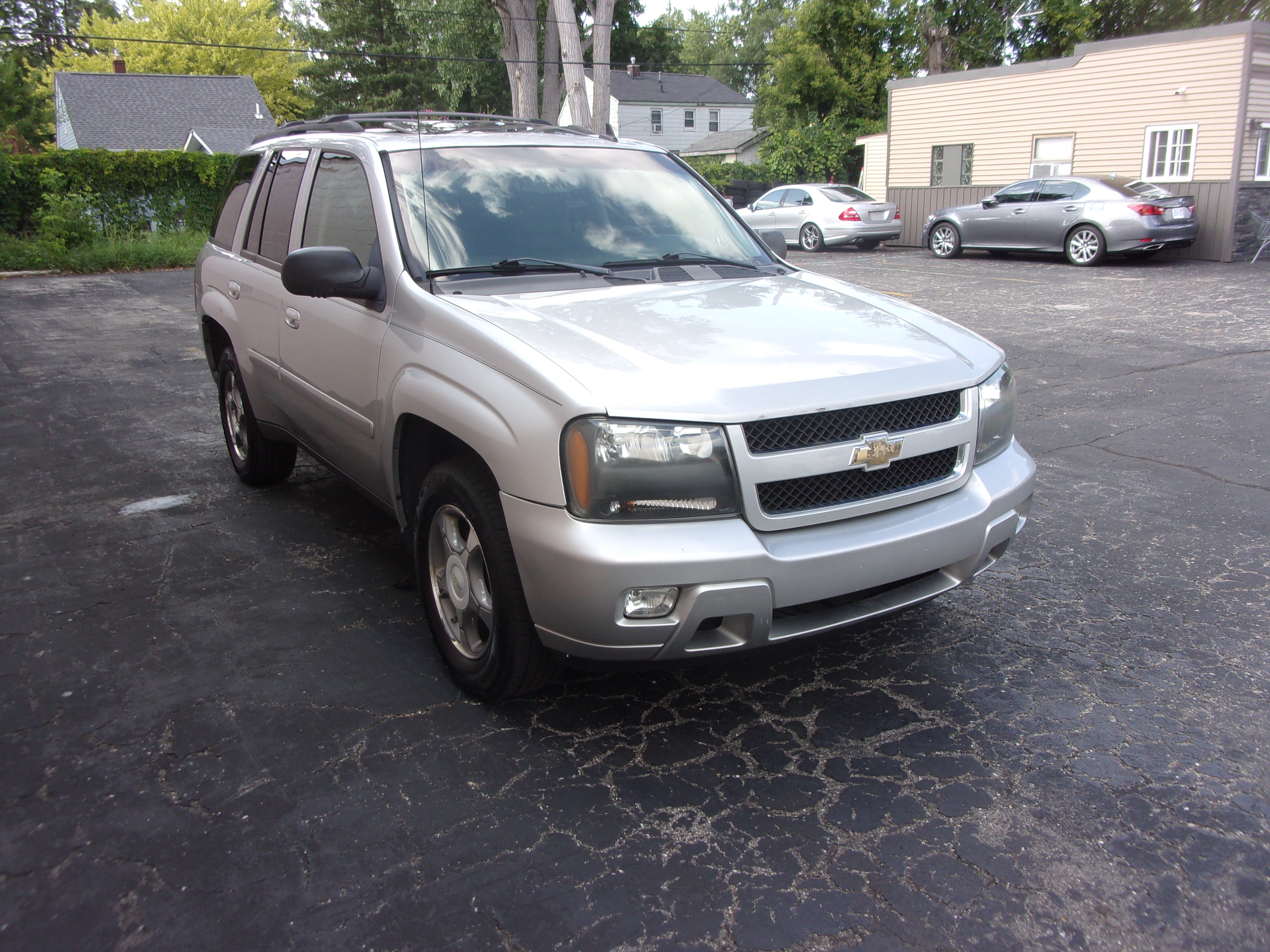 Used 2008 Chevrolet TrailBlazer LT RWD image 3