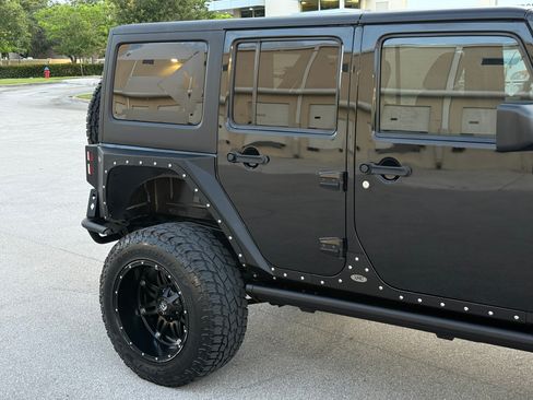 Used 2015 Jeep Wrangler 4WD Unlimited Sport image 57