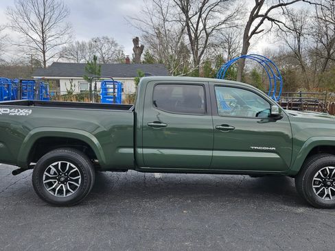 Used 2021 Toyota Tacoma image 5