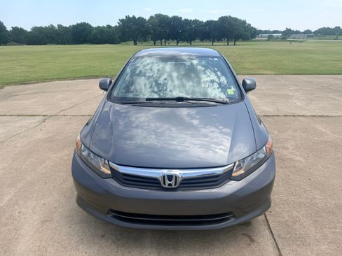 Used 2012 Honda Civic Natural Gas Sedan image 2