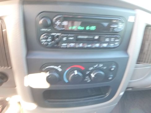 Used 2003 Dodge Ram 2500 Truck SLT image 22