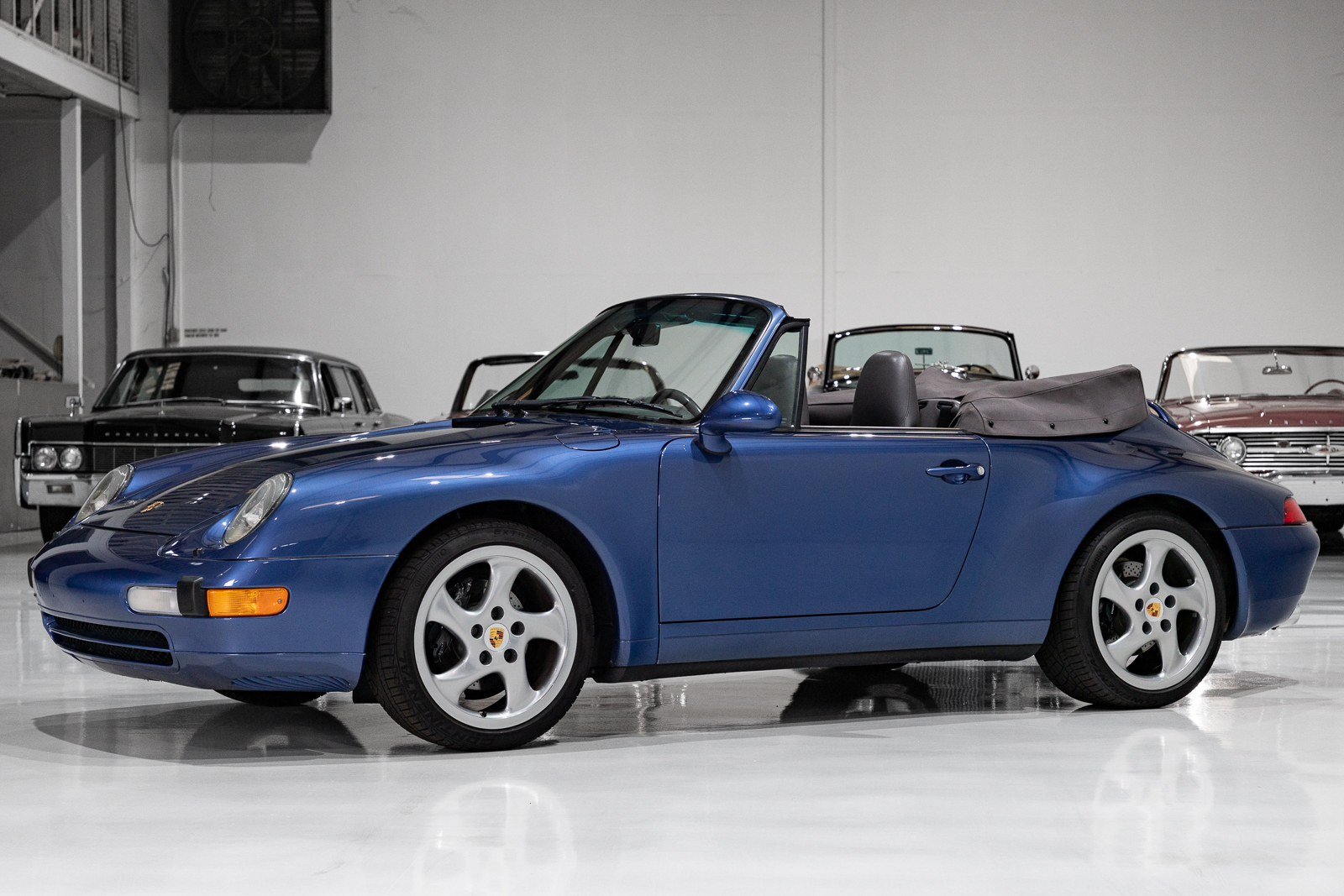 Used 1997 Porsche 911 Carrera Cabriolet RWD image 1