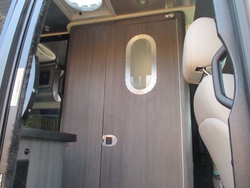 Used 2022 Mercedes-Benz Sprinter 4x4 2500 144 Cargo image 14