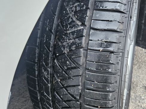 Used 2007 BMW 530xi image 69