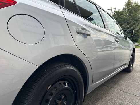 Used 2017 Subaru Impreza 2.0i Hatchback AWD/4WD image 6
