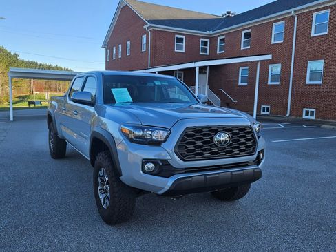 Used 2019 Toyota Tacoma image 7
