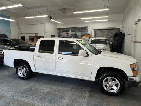Used 2012 GMC Canyon SLE image 3