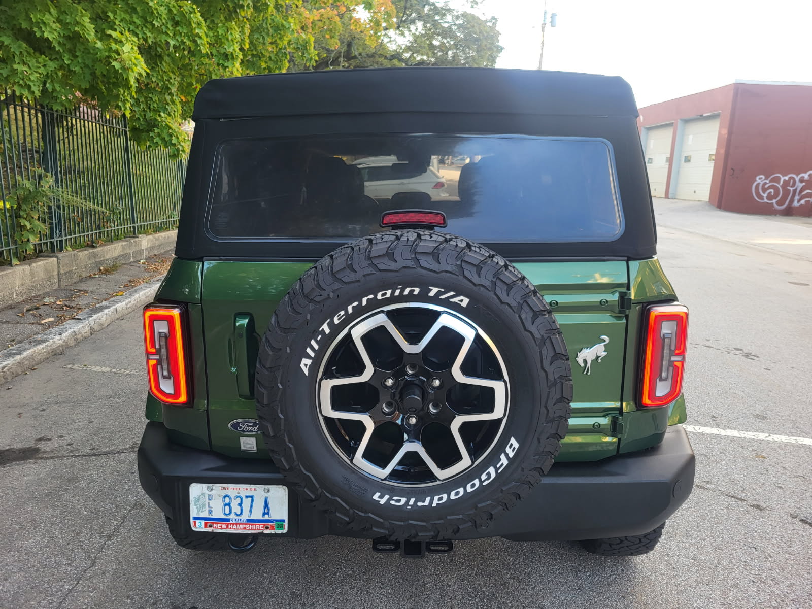 Used 2022 Ford Bronco Outer Banks AWD/4WD image 6