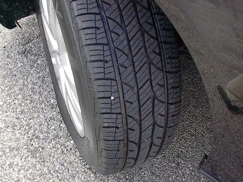 Used 2016 Dodge Grand Caravan SE image 20