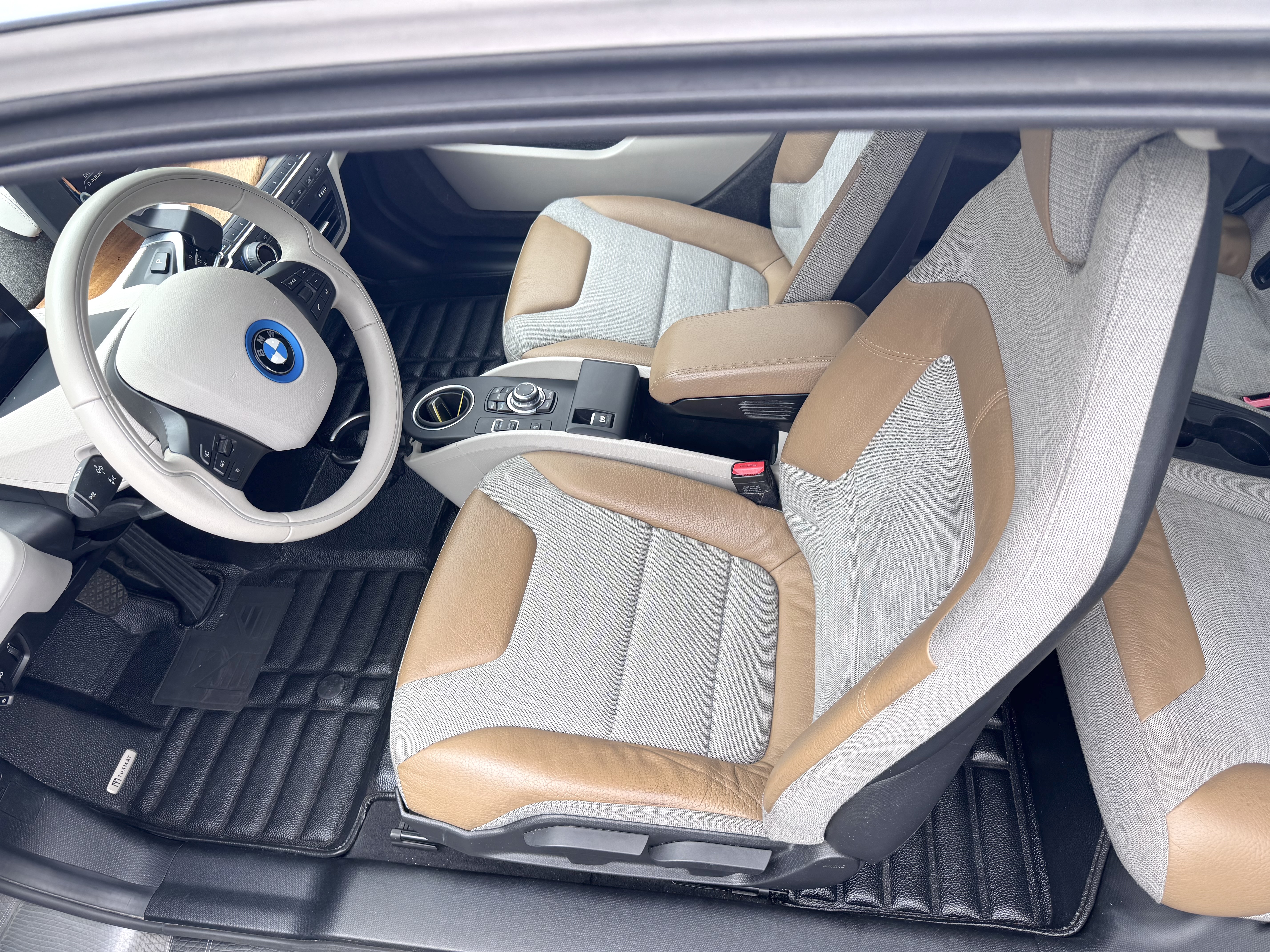 Used 2015 BMW i3 RWD image 15