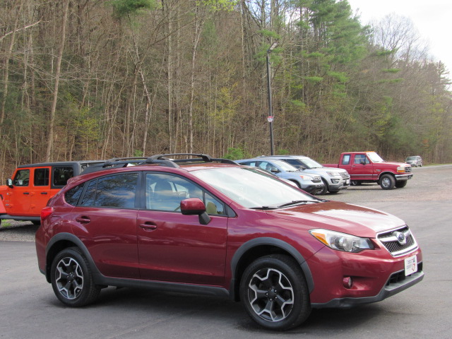 Used 2013 Subaru XV Crosstrek 2.0i Premium AWD/4WD image 10