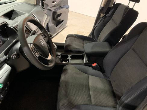Used 2015 Honda CR-V EX image 16