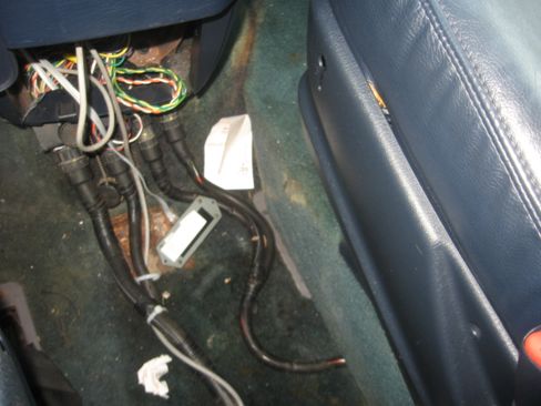 Used 2001 Chrysler Town & Country Limited image 11