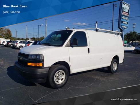 Used 2021 Chevrolet Express 2500 image 1