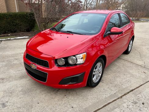 Used 2012 Chevrolet Sonic LT image 1