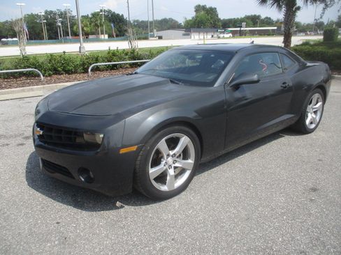 Used 2013 Chevrolet Camaro LT Coupe RWD image 10