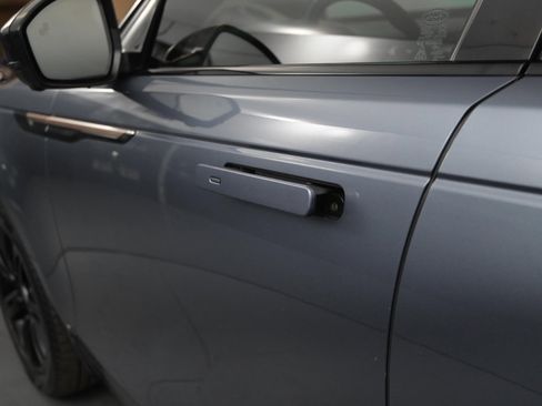 Used 2020 Land Rover Range Rover Velar R-Dynamic S image 14