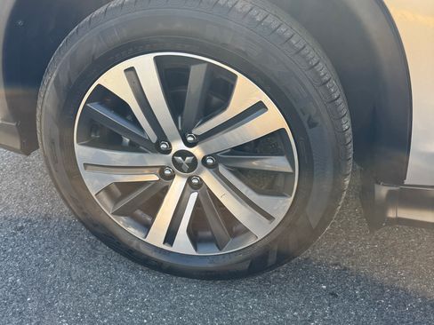 Used 2024 Mitsubishi Outlander Sport ES image 26