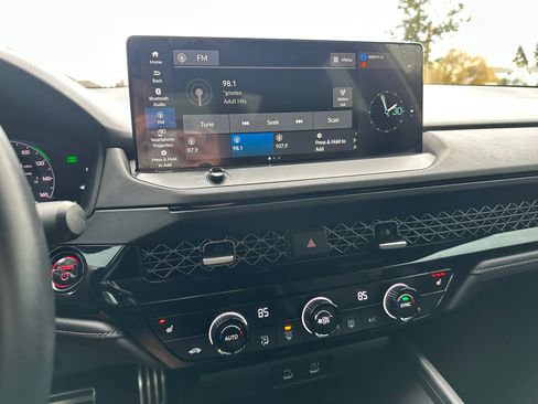 Used 2019 Toyota Tacoma SR5 image 14