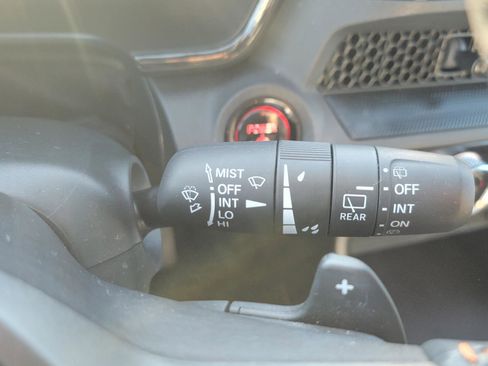 Used 2023 Honda CR-V Sport image 16