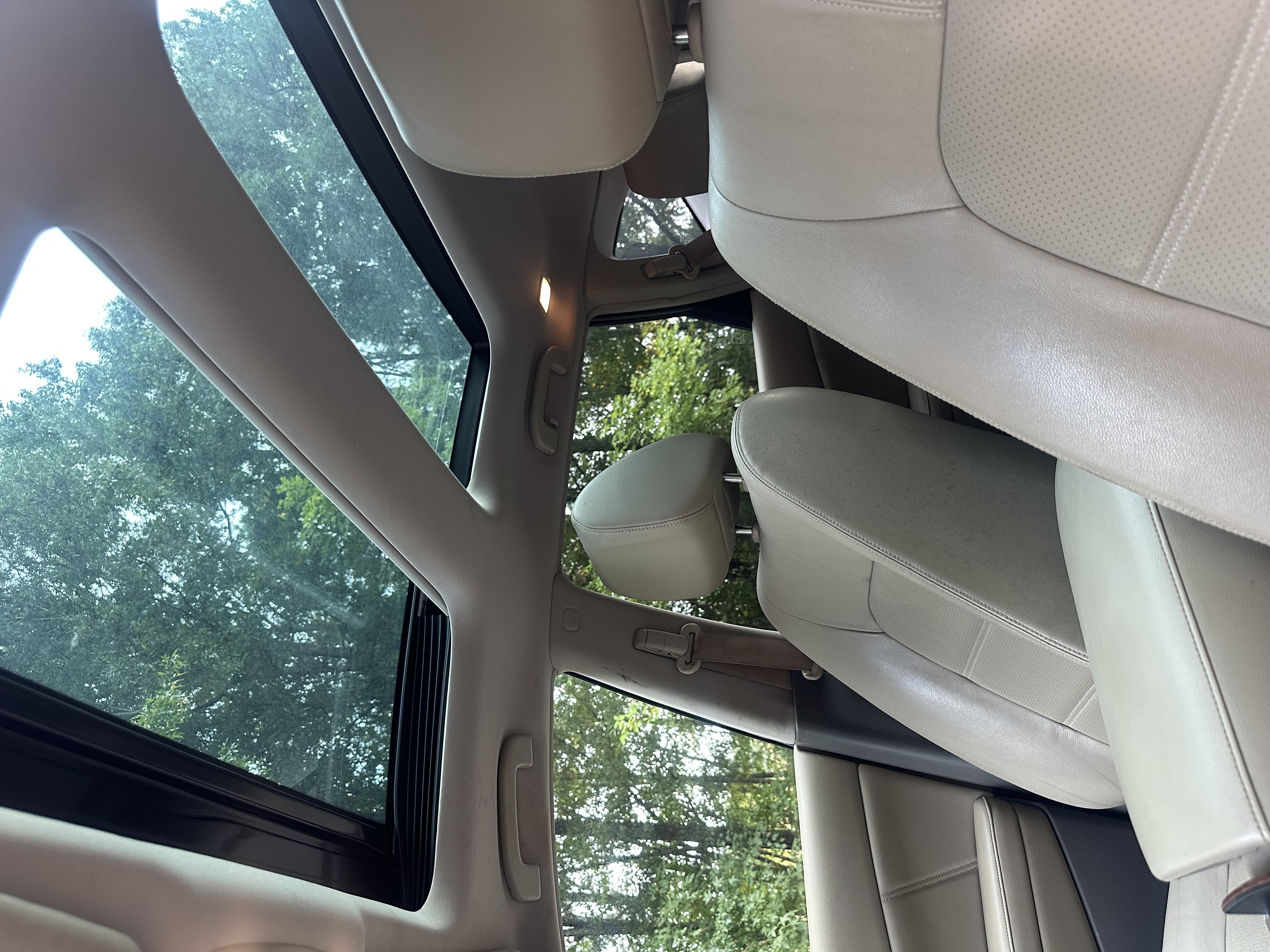 Used 2014 Nissan Murano Platinum FWD image 10